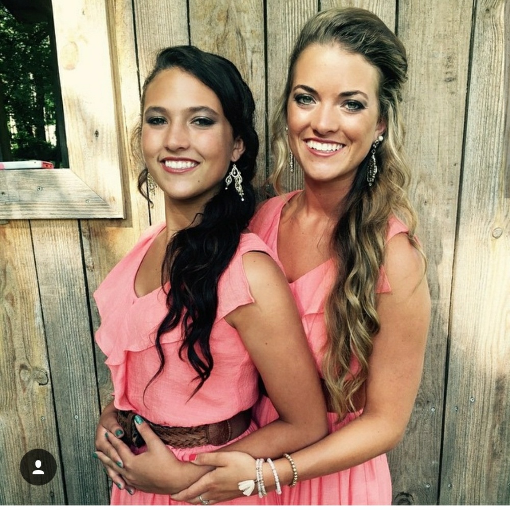 Coral flowy dress only worn once small